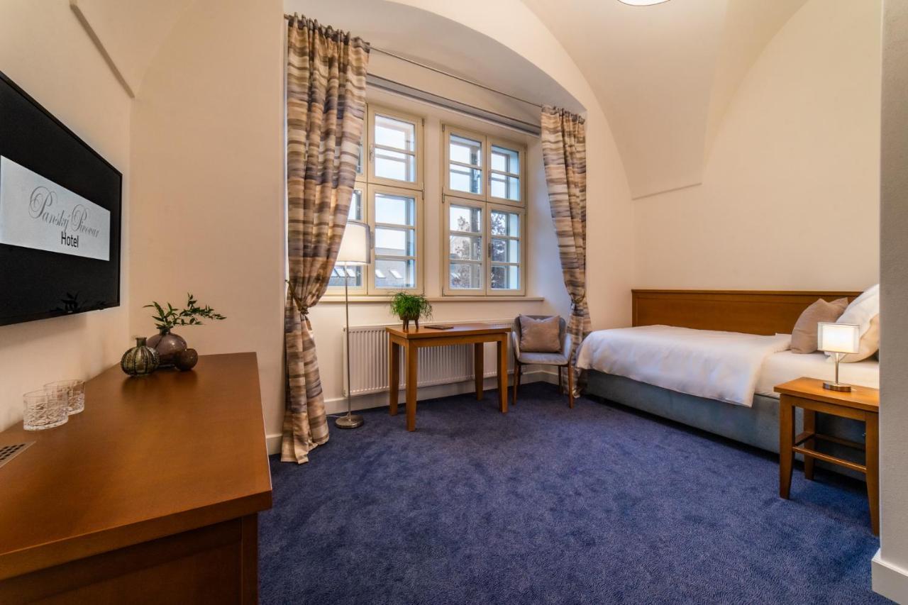 Hotel Pansky Pivovar Holešov Dış mekan fotoğraf